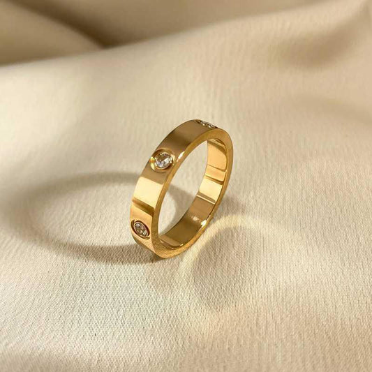 LuxLoom - Women - Golden Stone Ring